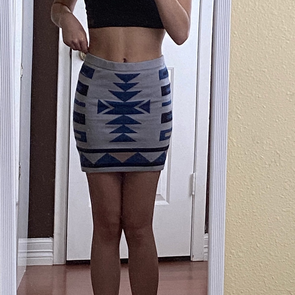 Cecico fitted Skirt